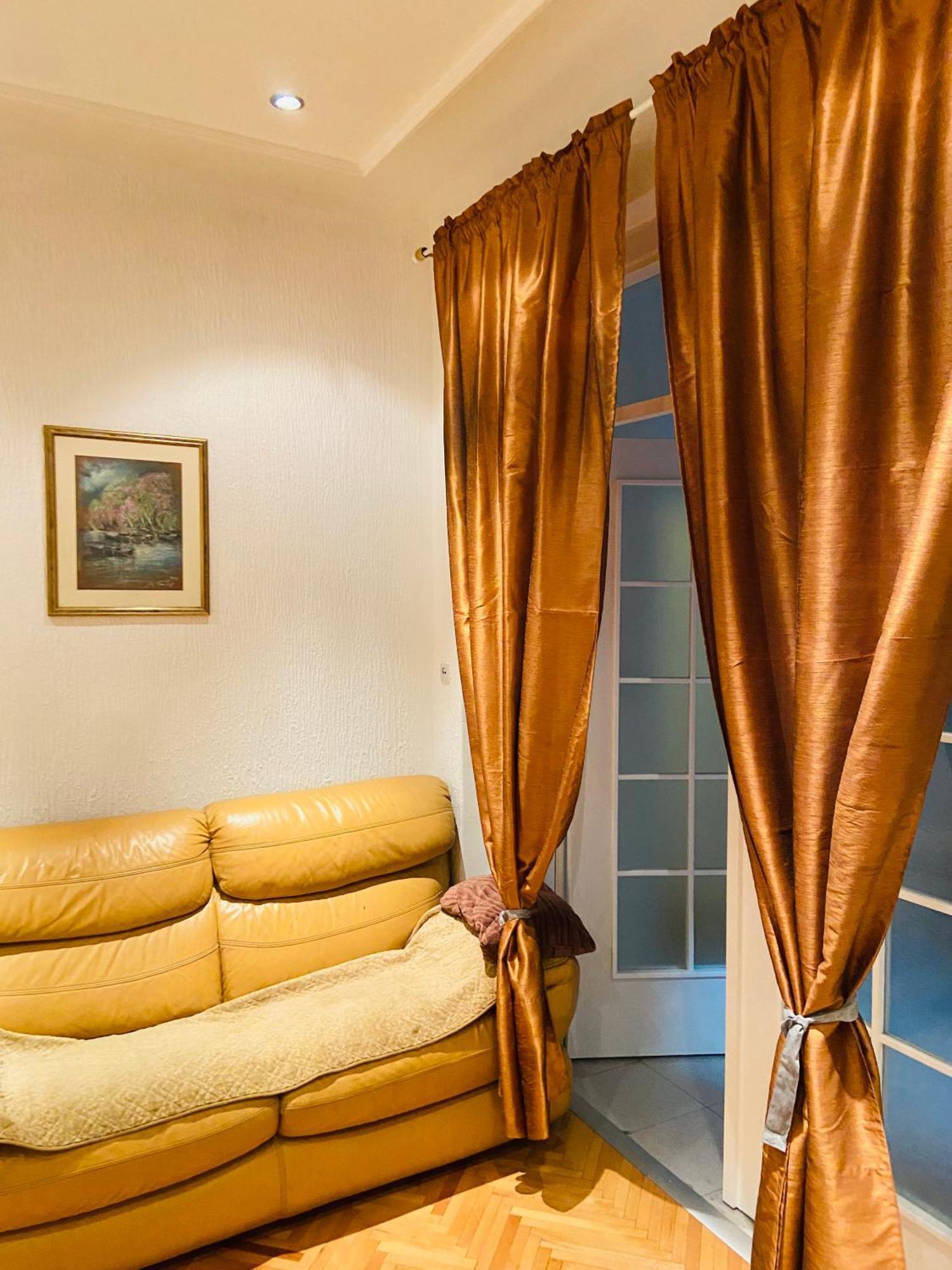Right In The Heart Of Podgorica! Apartman Kültér fotó